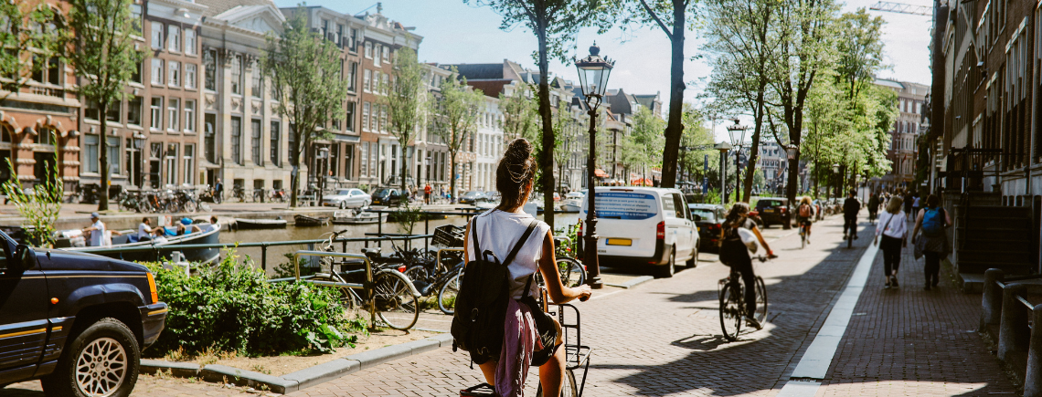 city bike path